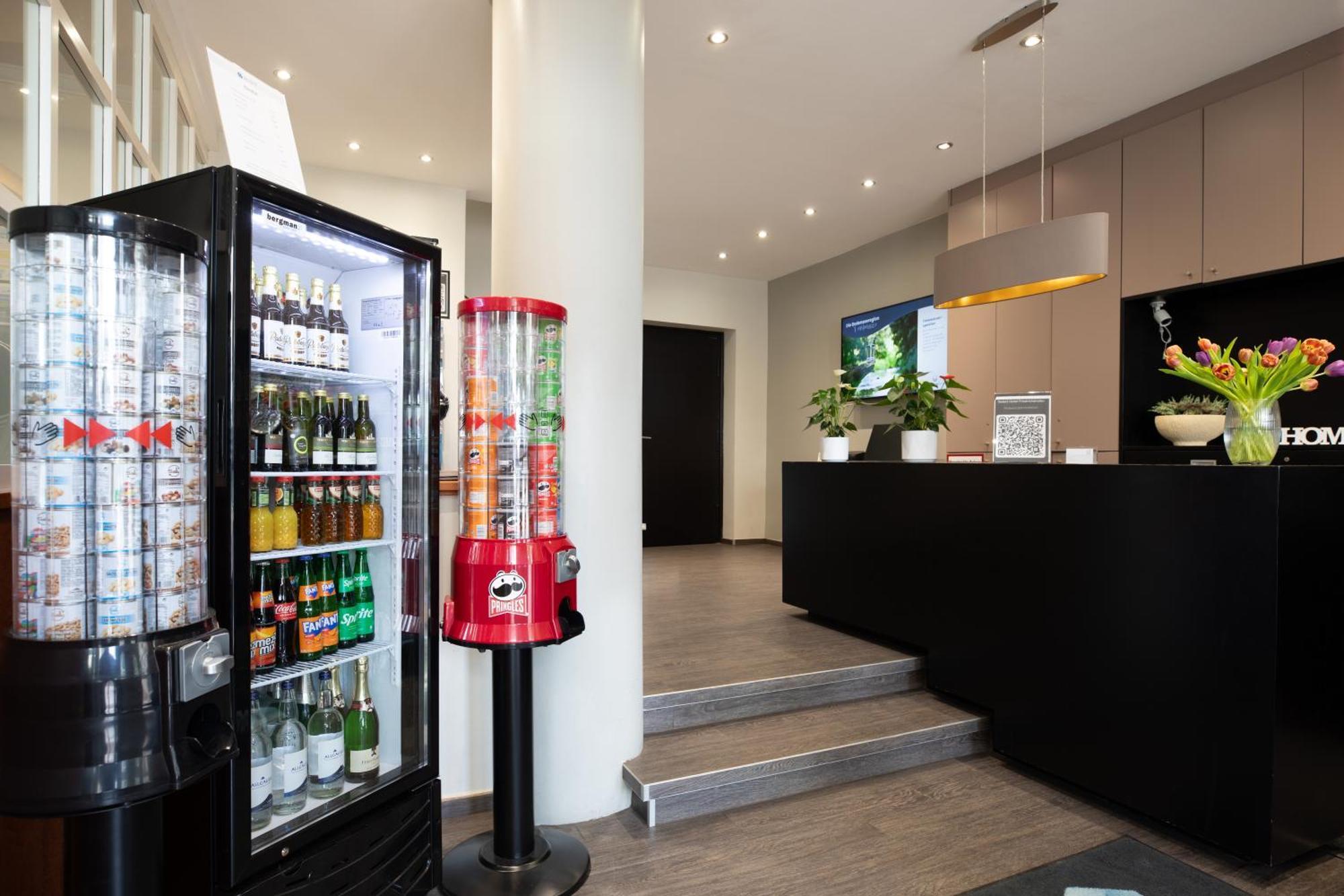 Select Hotel ฟรีดริชส์ฮาเฟน ภายนอก รูปภาพ